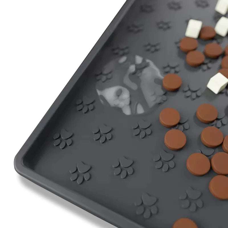 PawfectNova™ Hydra-Shield: Precision-Silicone Feeding Mat
